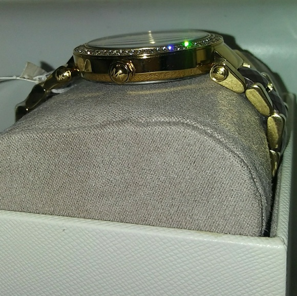 SOLD OUT AT THE MOMENT. SOLD IT ON EBAY. - Picture 3 of 8